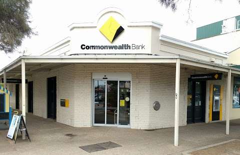 Photo: Commonwealth Bank Sorrento Branch